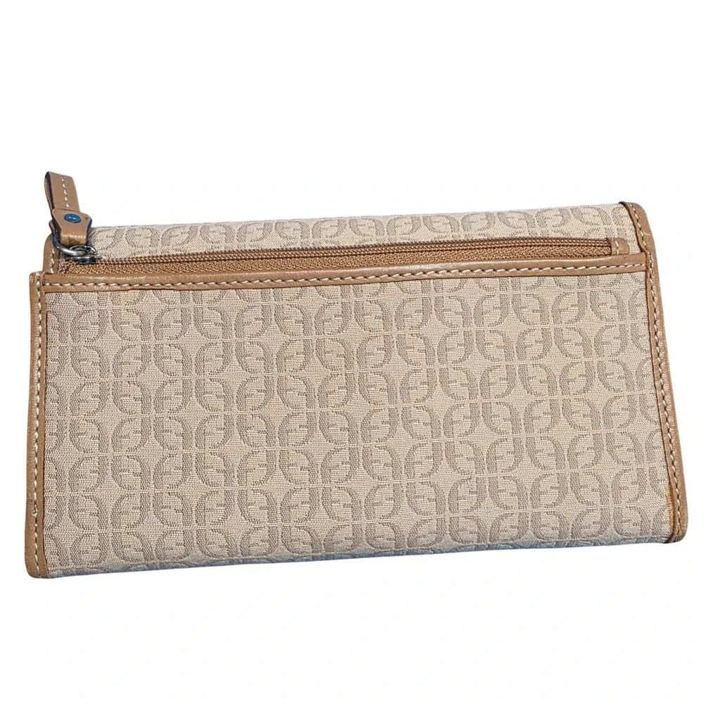 Fossil carry your